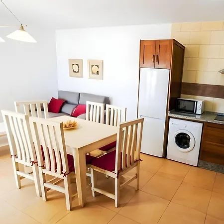 Precioso Con Piscina Compartida Garaje Gratis Y Terraza Privada